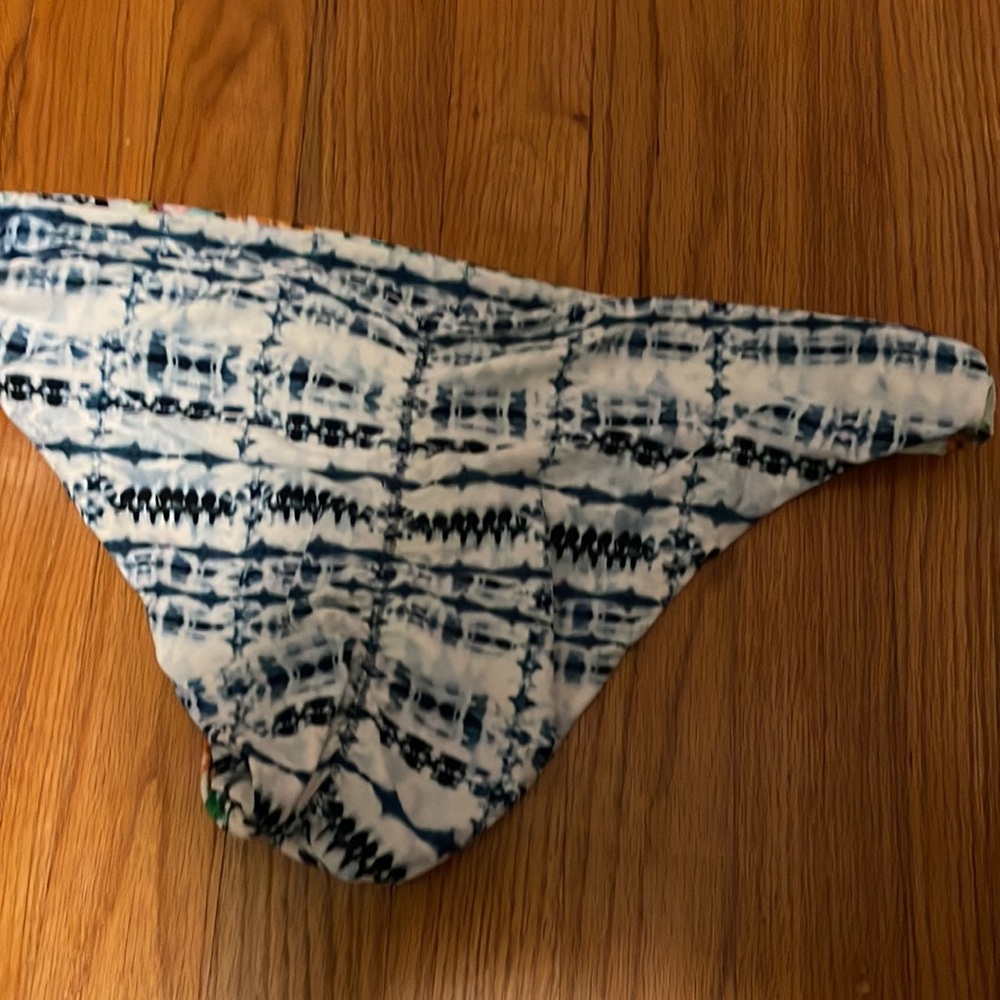 Reversible bikini - Picture 3 of 3